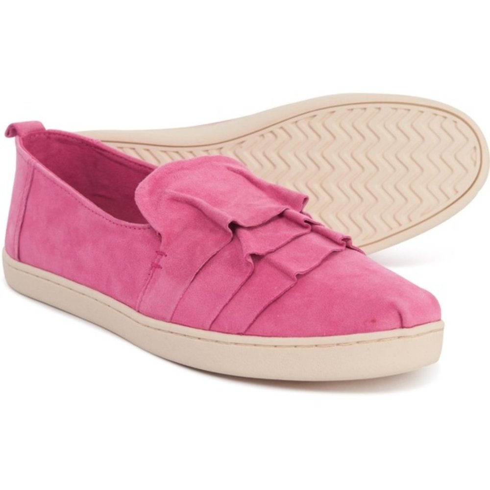 Toms Bubblegum Suede Ruffle Alpargata size 7